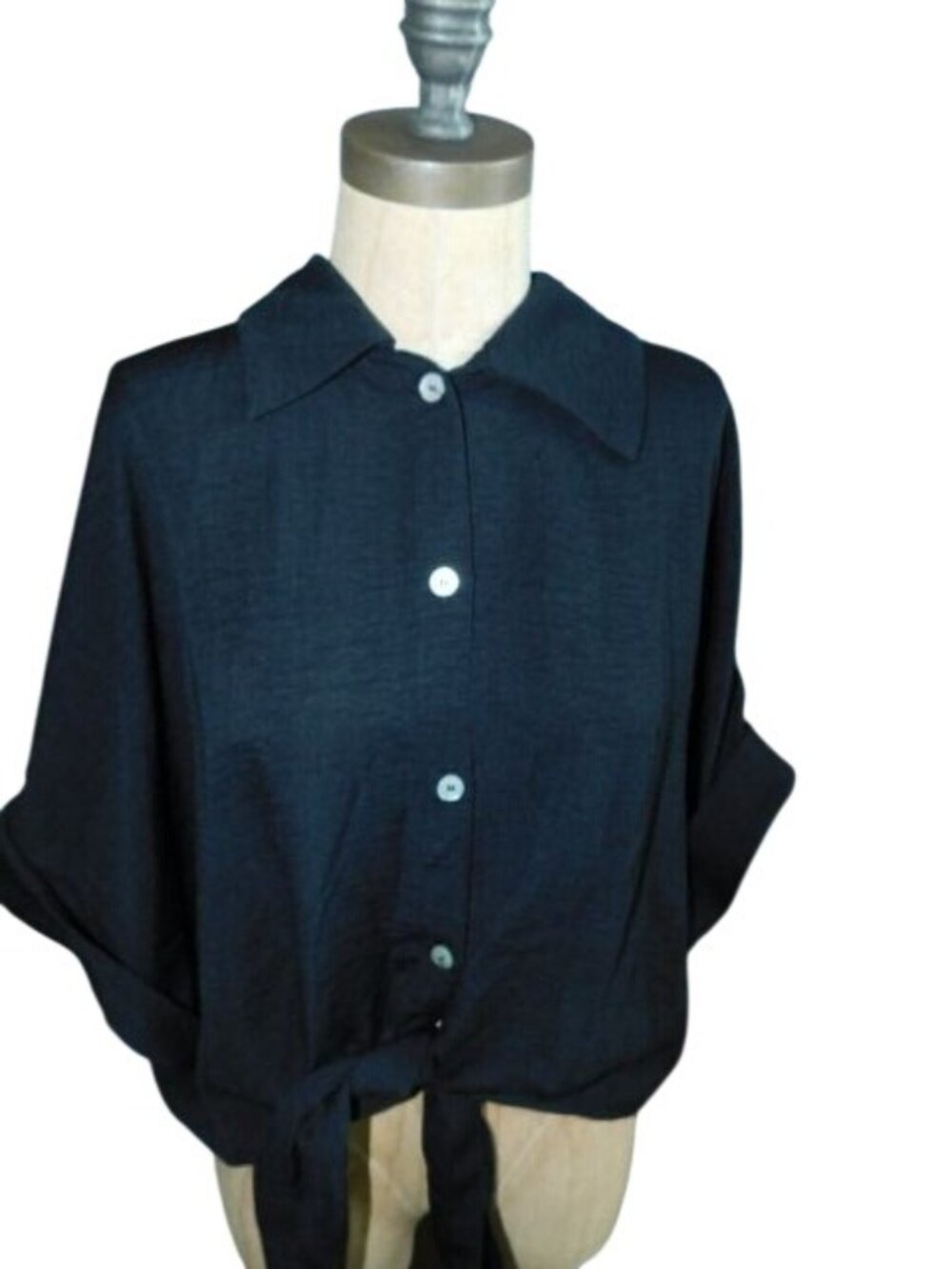 Cider Size 2X Black Button Down Tie Front cropped Blouse Top